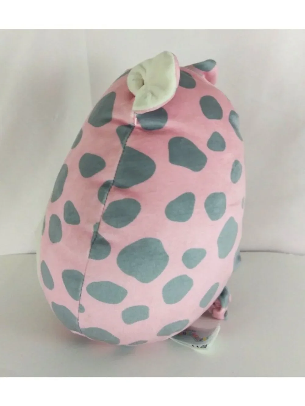 Squishmallow Easter Aquitaine The Pink Spotted Pig 8